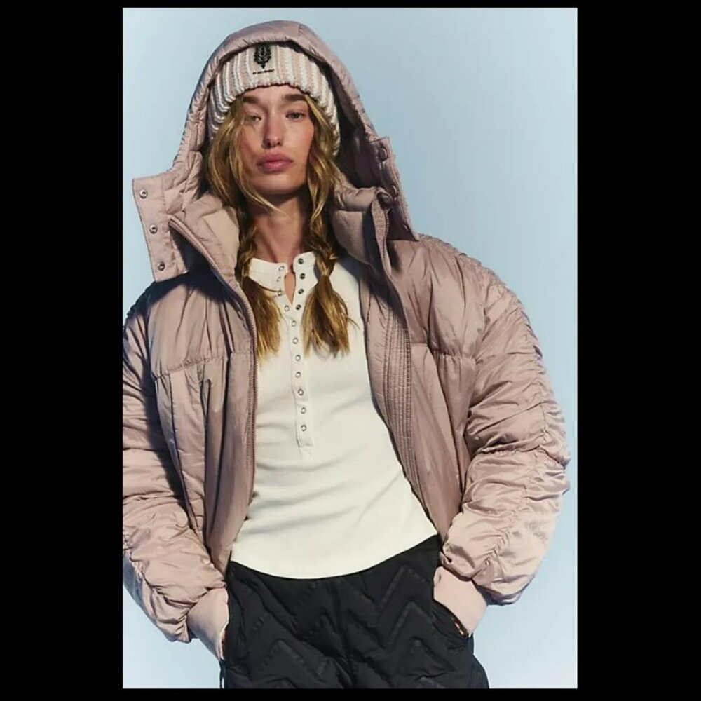 Free People Movement Like a Dream Reversible Puffer‎ in Mauve Winter Jacket Sz M